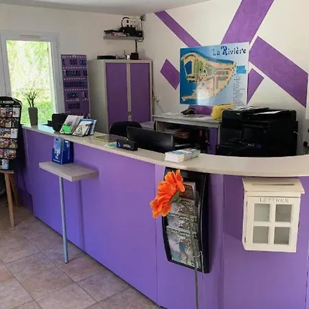 Mobil-home A Avec Terrasse - Api-1-52-258 Campsite *