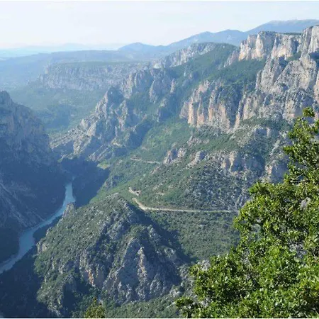 Kemping Mobil-home A Avec Terrasse - Api-1-52-258 Saint-Maime