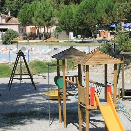 Kemping Mobil-home A Avec Terrasse - Api-1-52-258 *