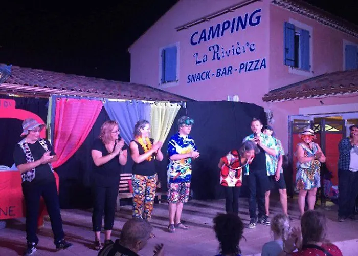 Campsite Mobil-home A Avec Terrasse - Api-1-52-258